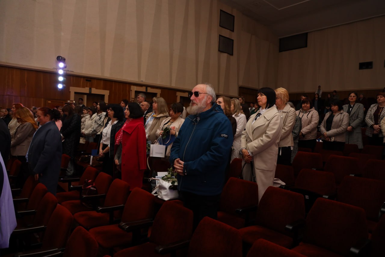 Vshanuvannia Heroiv Ukrainy khvylynoiu movchannia